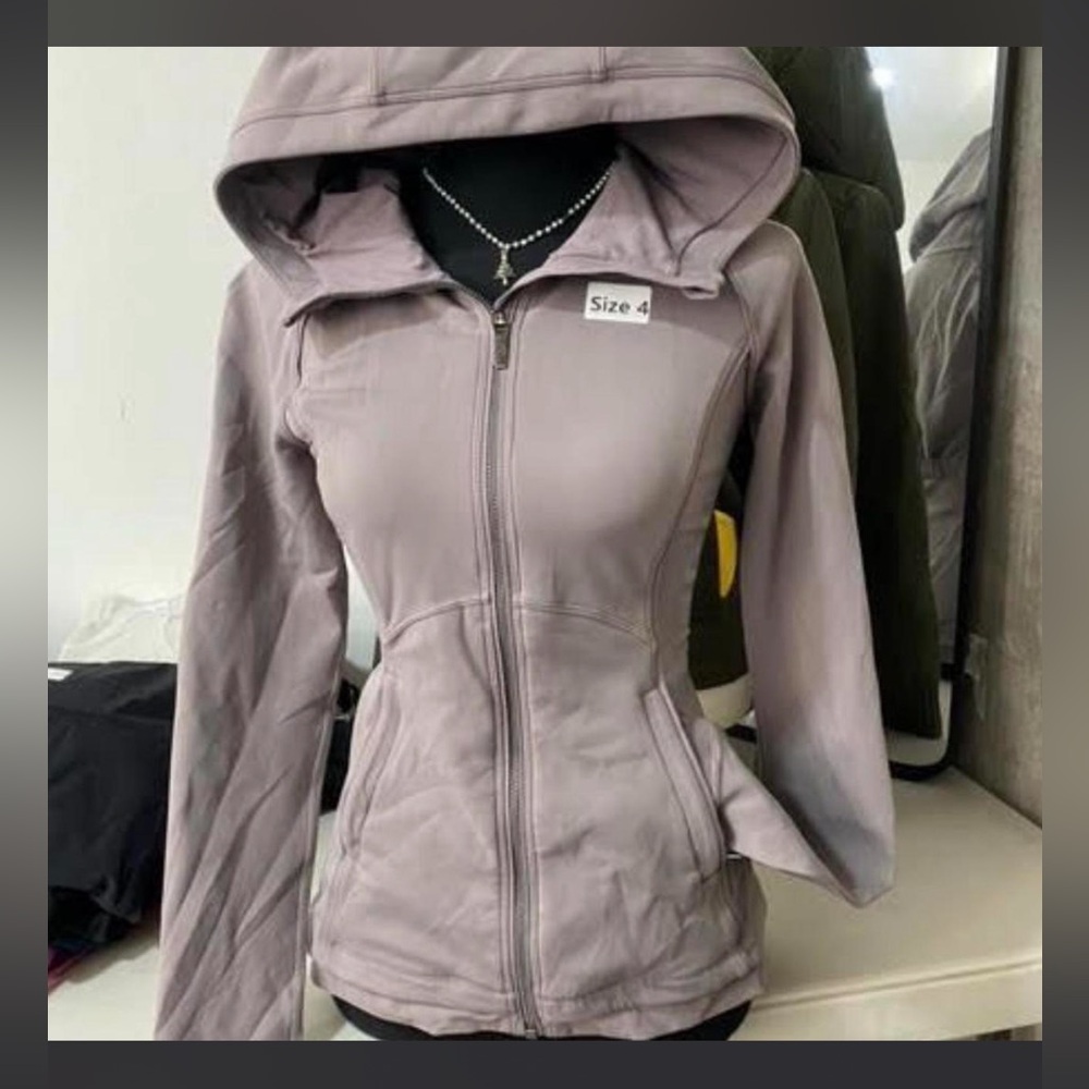 lululemon athletica Women's Hooded Zip Jacket - Taupe